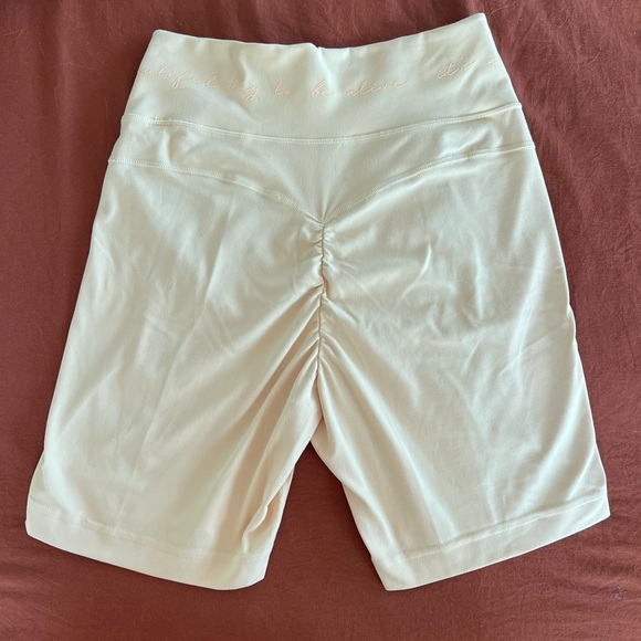 Gymshark Shorts - Picture 6 of 6